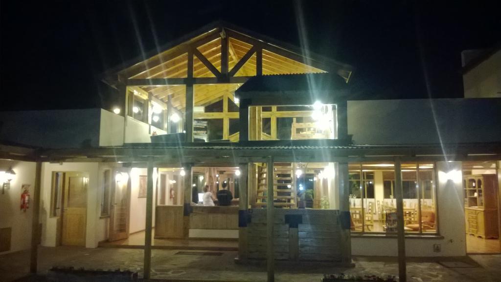Hotel Tierra Mapuche エスケル エクステリア 写真